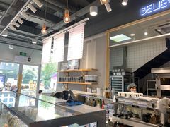 -焙丽拾光(麦凯乐直营店)