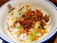 -吴满满油泼面(北方风味园店)