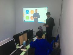 -童程童美·信息学竞赛·乐高机器人编程(长宁来福士校区)