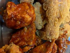 -BHC炸鸡(明洞总店)