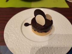 -青岛香格里拉·鱼跃地中海西餐厅