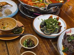 -亮欢寨酸汤鱼(沙冲路店)