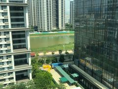 -深圳国际会展中心希尔顿酒店(前海华发冰雪世界店)