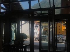 -九华山聚龙大酒店