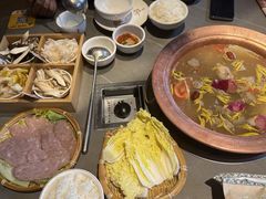 -阿婆情腊排骨火锅·野生菌季(古城旗舰店)