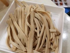 -潮牛海记•潮汕牛肉火锅•醉鸡煲•粿条汤(通北路店)