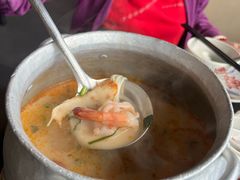 -大头虾越式风味餐厅(光明广场店)