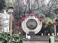 -杭州黄龙洞
