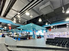 -乔波室内滑雪场