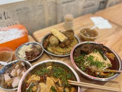 -柳州肥姨妈大骨螺蛳粉(万达中心店)