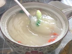 -天天向上素食餐厅(五台山店)