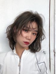 -变画·发型STUDIO