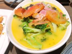 -童年小筑餐厅(申花路店)