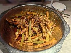 -嘎嘎鸭下巴·爆辣干锅(明教寺店)