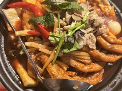 -老表记广西宵夜螺蛳鸭脚煲(东盟店)