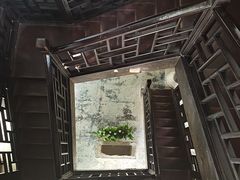 -汇龙潭