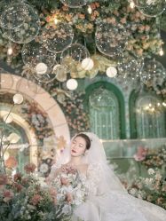 -伯瓷皇后婚纱艺术空间