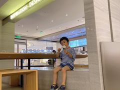 -喜茶(杭州滨江宝龙店)