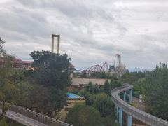 -七彩云南欢乐世界