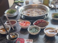 -老船舫·现做活鲜鱼馆(东郊记忆店)