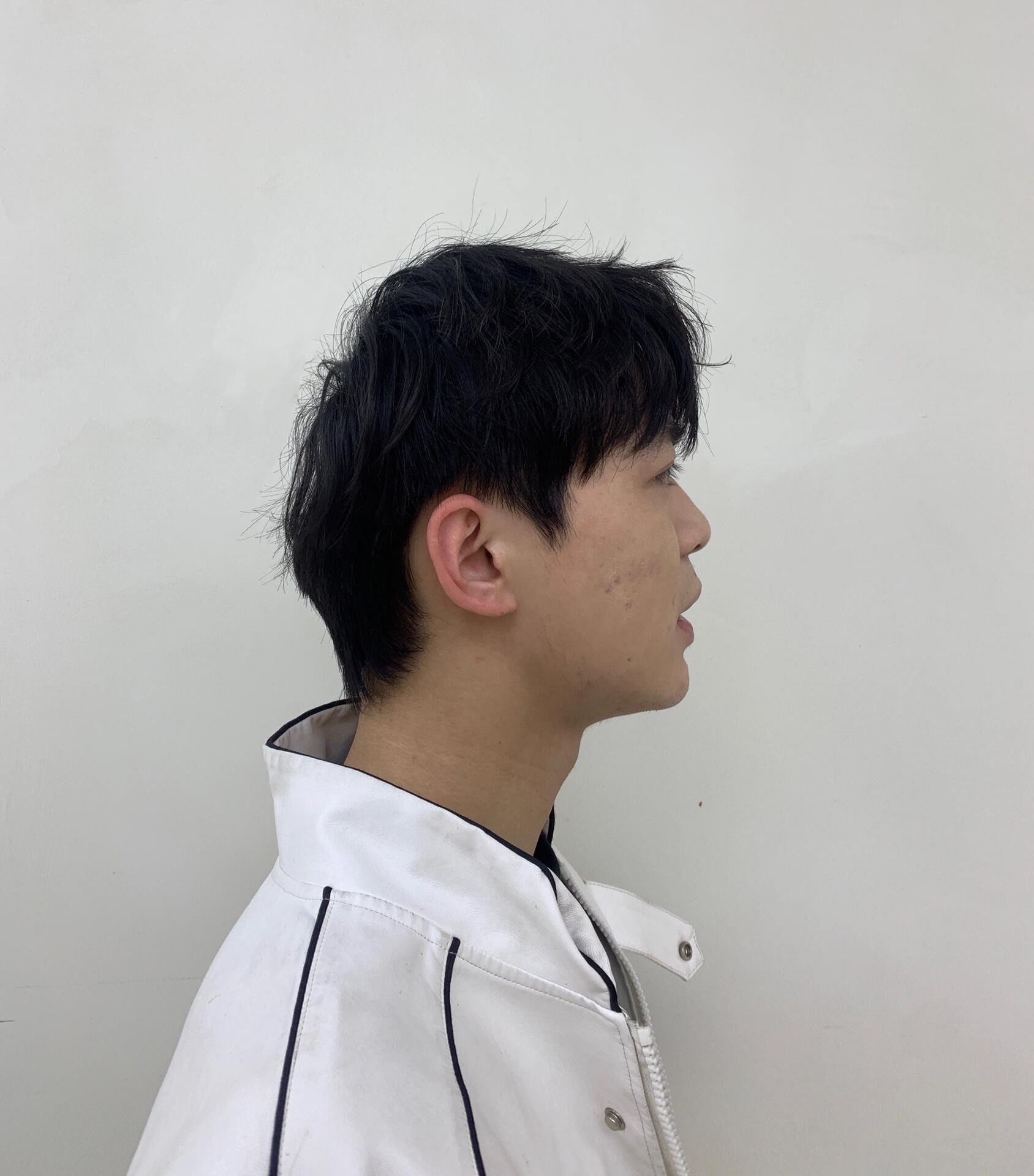 中分发型超帅气