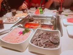 -海底捞火锅鲜切牛肉主题店(长寿路店)