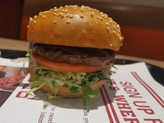 -The Habit Burger Grill 哈比特汉堡(爱琴海店)