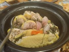 -Hoang Yen Vietnamese Cuisine