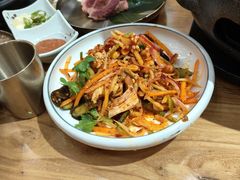 -青瓦餐厅·生鱼片·韩园烤肉(西塔店)