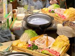 -润泽园椰子鸡(汇一城店)