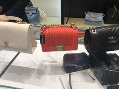 -Chanel(德基广场店)