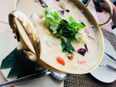 -卷心菜和避孕套餐厅(Pattaya)