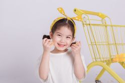 -小熊维尼高端儿童摄影(罗湖区总店)