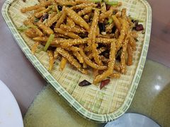 -椒香川流不息川菜馆(二七北路店)
