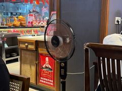 -魏铭鱼头捞饭(晋阳路店)