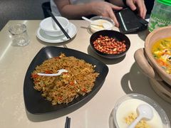 -地摊风云龙虾烧烤铺(润和国际店)