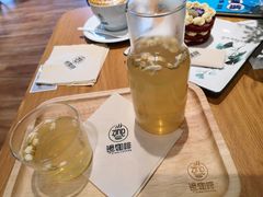 -ZING COFFEE 镜咖啡