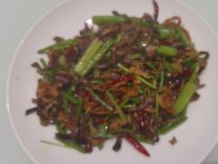 -哈啾嗨·新概念蒙餐(红星新城店)