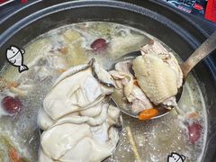 -花苑美食横琴生蚝火锅(拱北粤华路店)