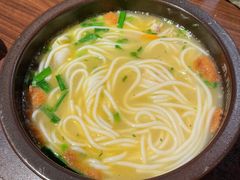 -良米山·云南野生菌过桥米线(上海首店)