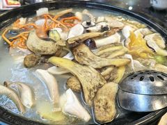 -草墩罗非鱼庄•野生菌•腊排骨(七星街上段店)