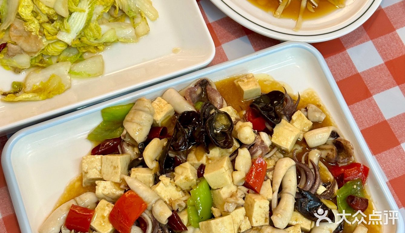 品尝胶东大排档的美食盛宴