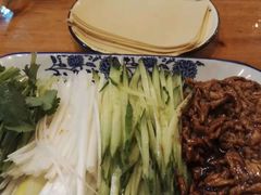 -鹤乡东北菜(崮山路店)