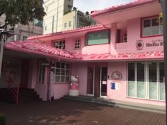 -Hello Kitty Cafe(弘大店)