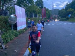 -巅峰减重高端减肥训练营(惠州店)