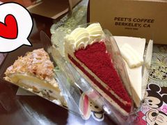 红丝绒蛋糕-Peet's Coffee皮爷咖啡(大学路店)
