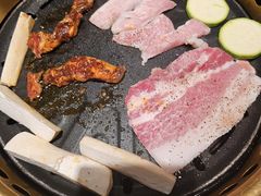 -Ant 蚂蚁洞烤肉·大营地(上海静安大悦城店)