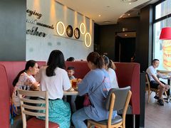 -必胜客(大坪英利店)