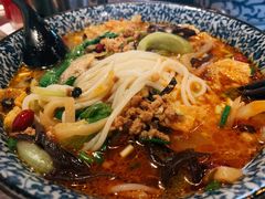 -粉家柳州螺蛳粉(杨宅路店)