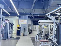 -超鹿运动(五四路恒力城店)